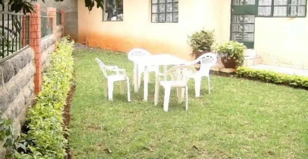 Fahari Guest House