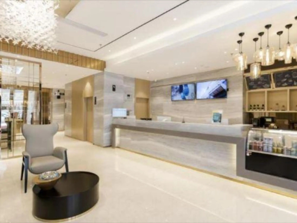 Nanjiang Express Hotel (Sihui Nanjiang Industrial Park)