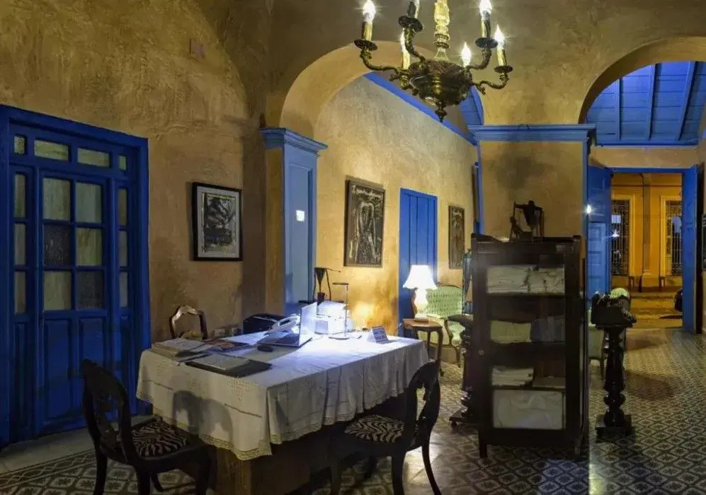 Hostal Lola