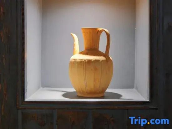 Jingdezhen Seven and a Half Art Inn