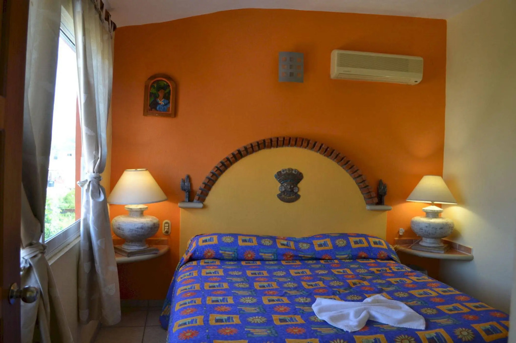 Cactus Inn