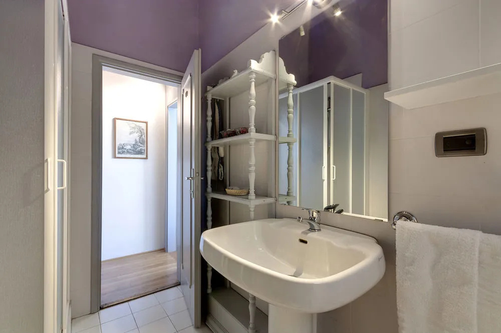 Silver Novella Luxury Apartment