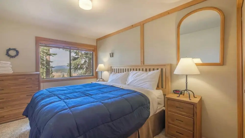 Hawk's Eye by Avantstay Cozy Condo w/ Views & Access to Northstar Resort Community