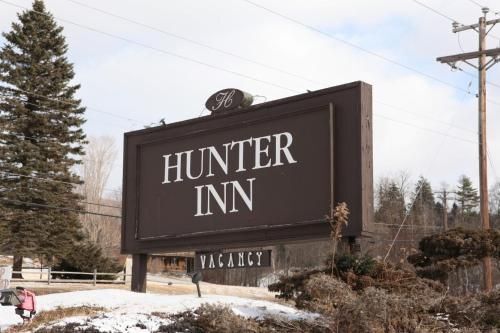 Hunter Lodge, a Bluebird by Lark