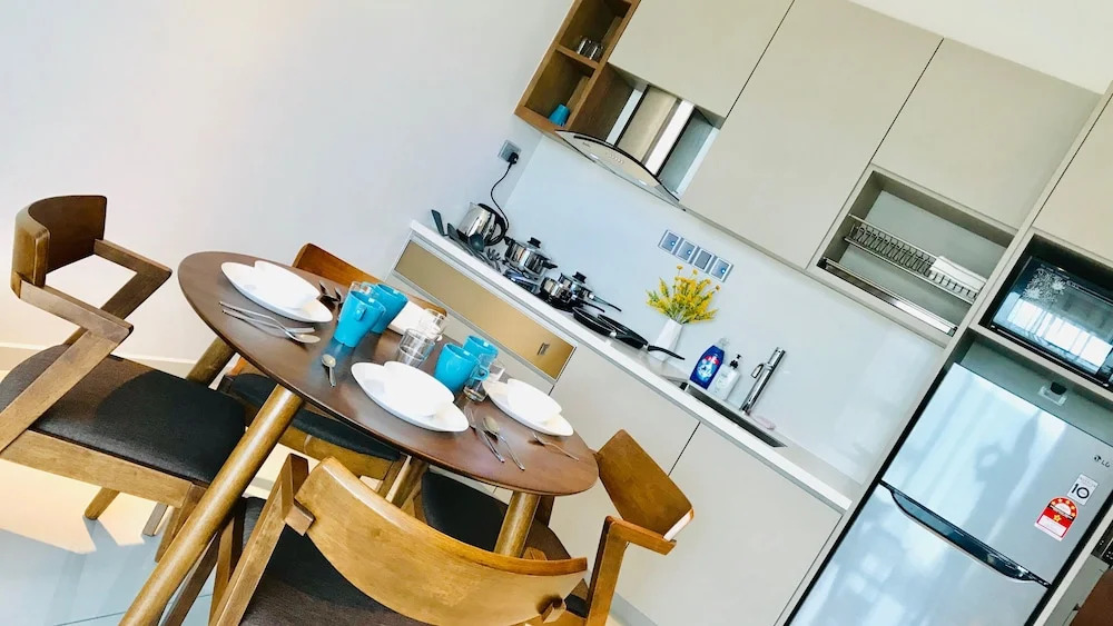 Geo38 Premier Suites by Rapi Stay