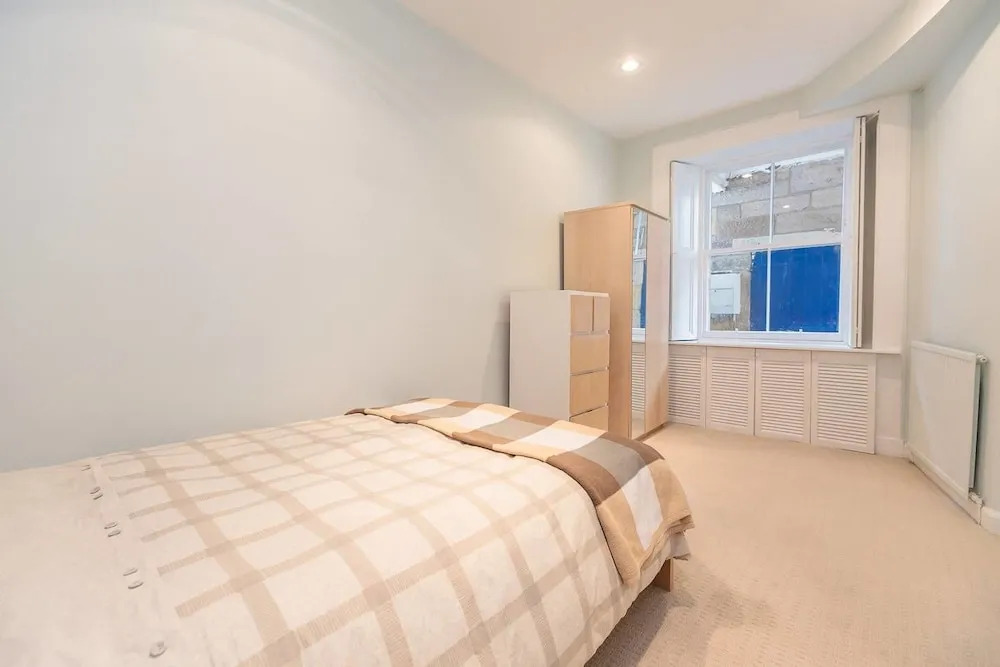 Cosy 2br, City Centre Apartment