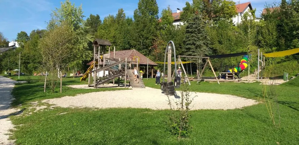 Ferienwohnungen zum Attersee
