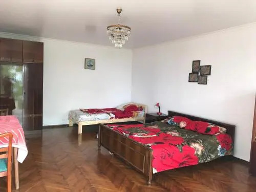 Guest house Geroev 16 marta