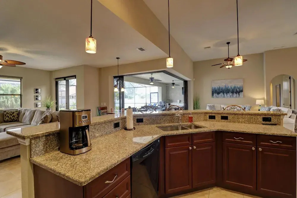 Rejuvenation Villa-Luxury Surfside