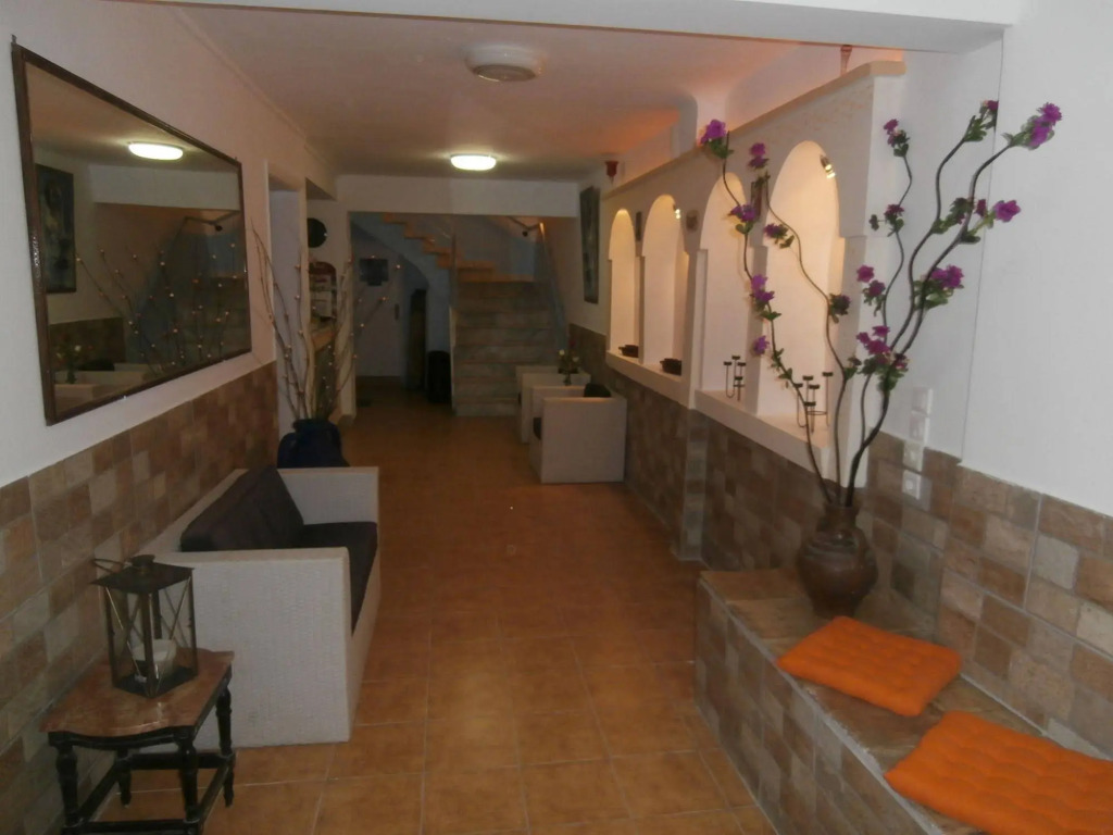 Narkissos Hotel