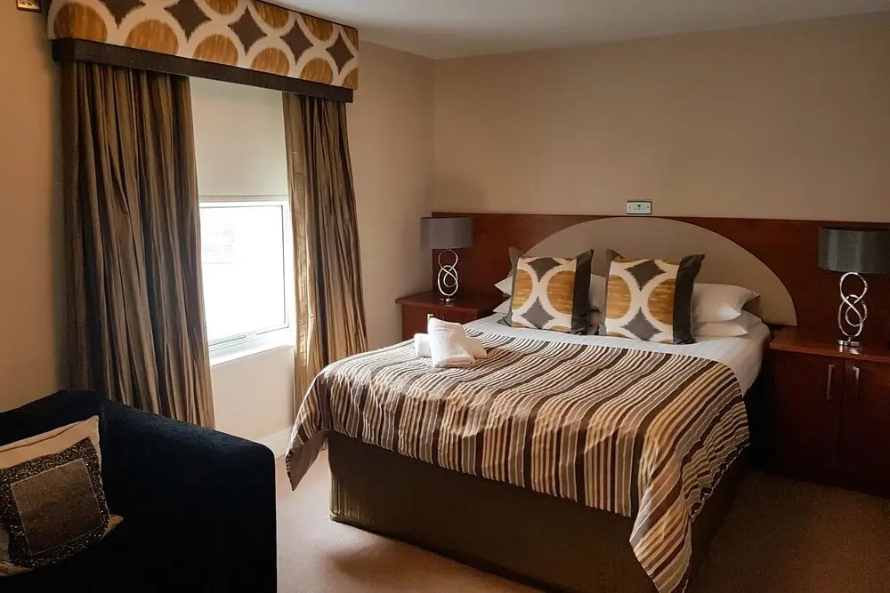 The Diamond Inn