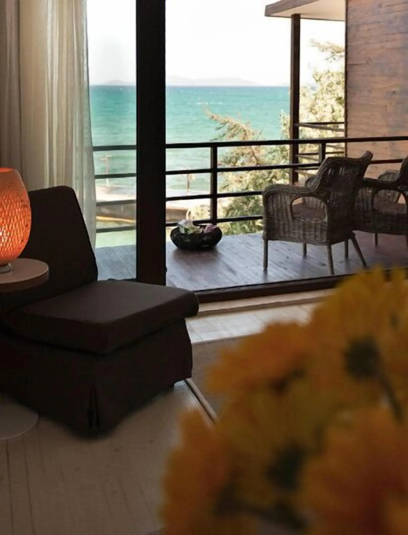 Ceshme Plus Hotel