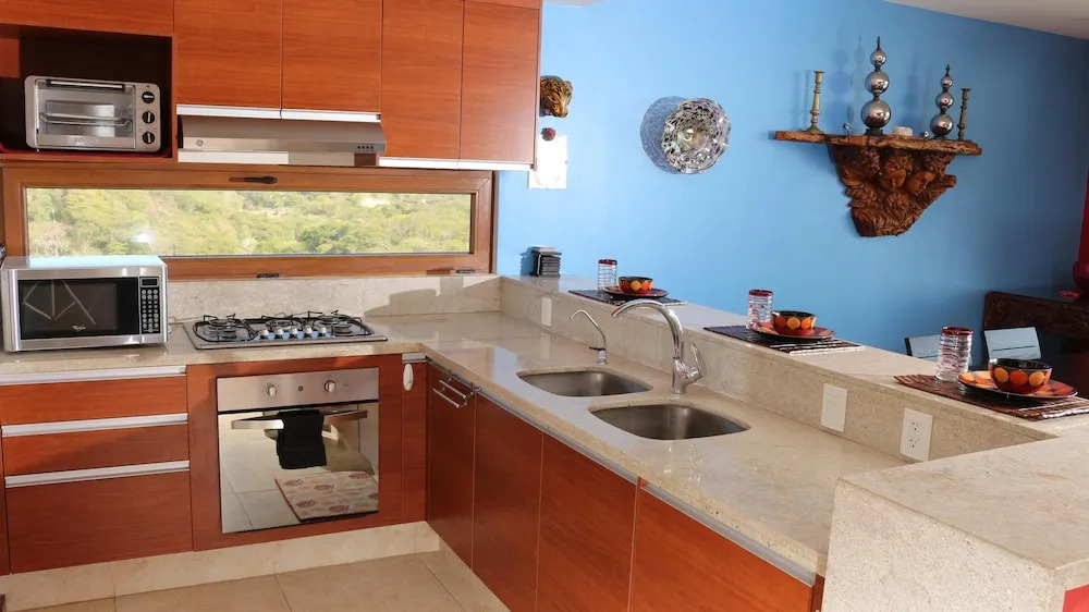 Borneo 701 Alamar - 3 Br Apts