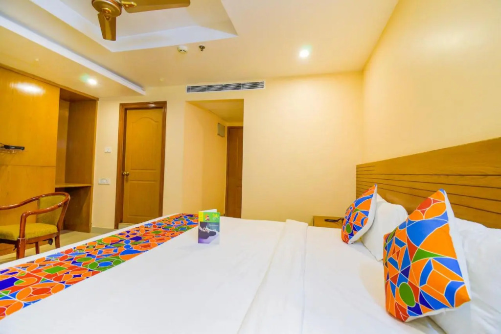 FabHotel Deccan Heritage - Abids