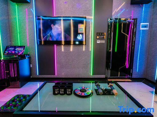 Rongshui Slow Girl Dream Xianju Qishi Villa Party Hall