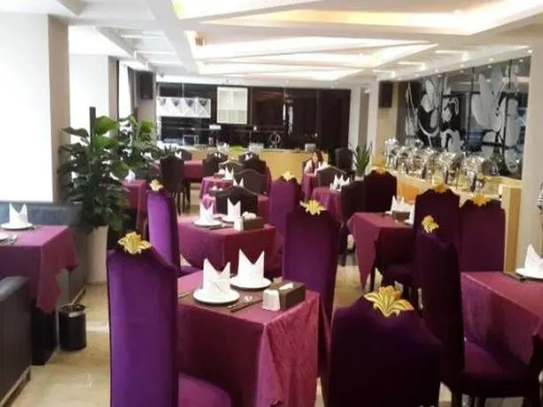 Lavande Hotel Wuhan Wujia Mountain Branch