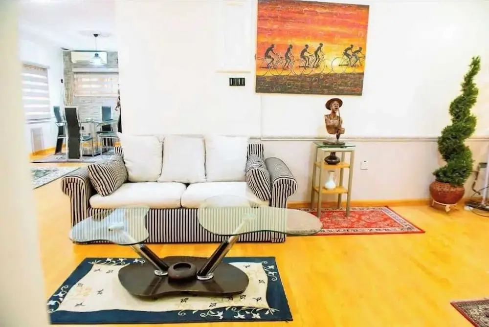 Ropajo Apartment Hotel And Resort