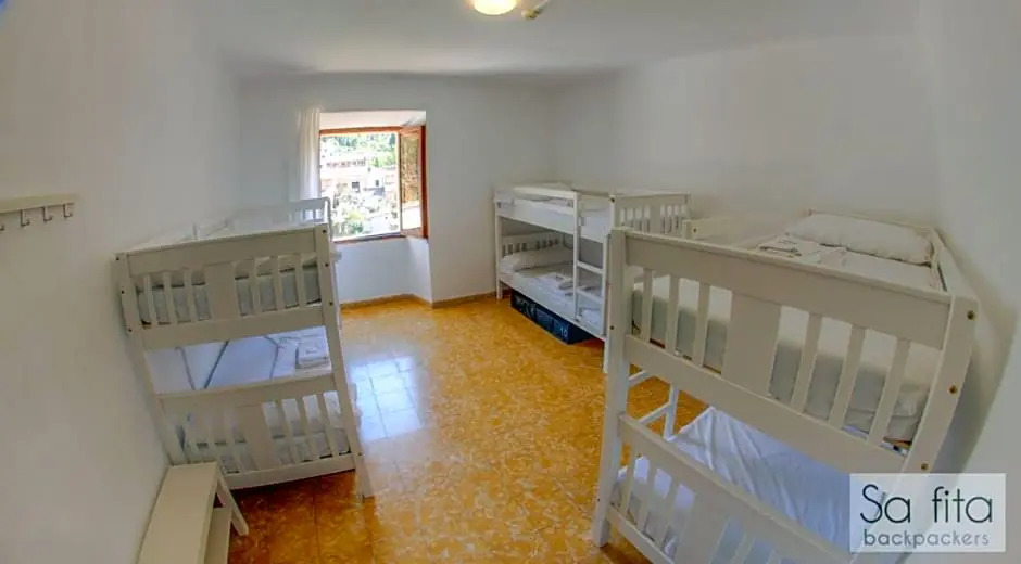 Sa Fita Backpackers - Albergue Juvenil