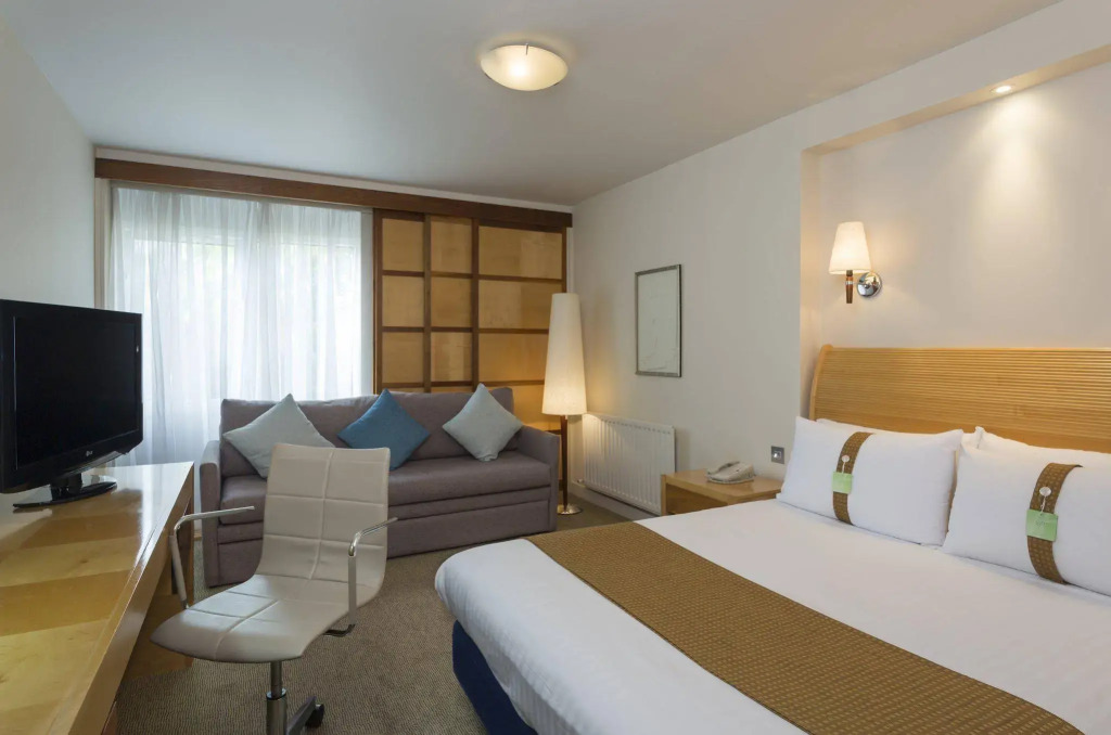 Holiday Inn Rugby-Northampton M1 Jct18 by IHG