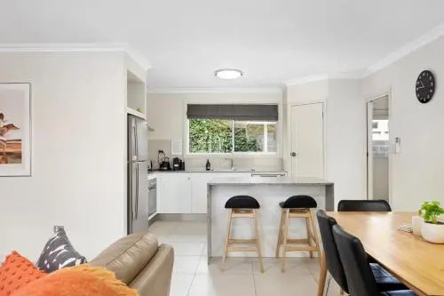 City Two Apartment