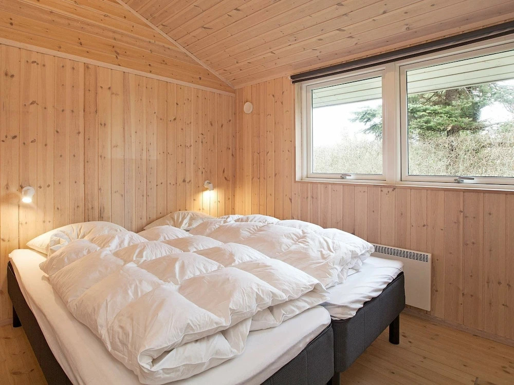 Rustic Holiday Home in Hovedstaden near Sea