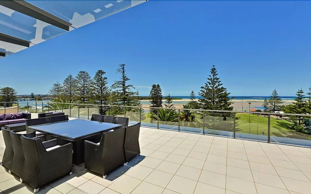 Coast Luxury Apartment 23