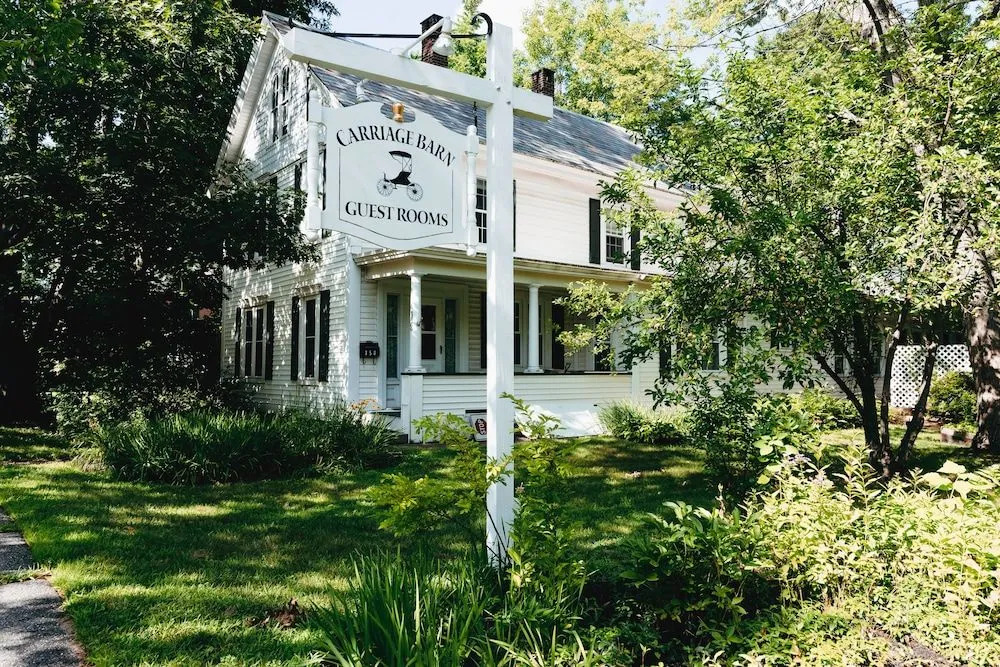 Carriage Barn Inn