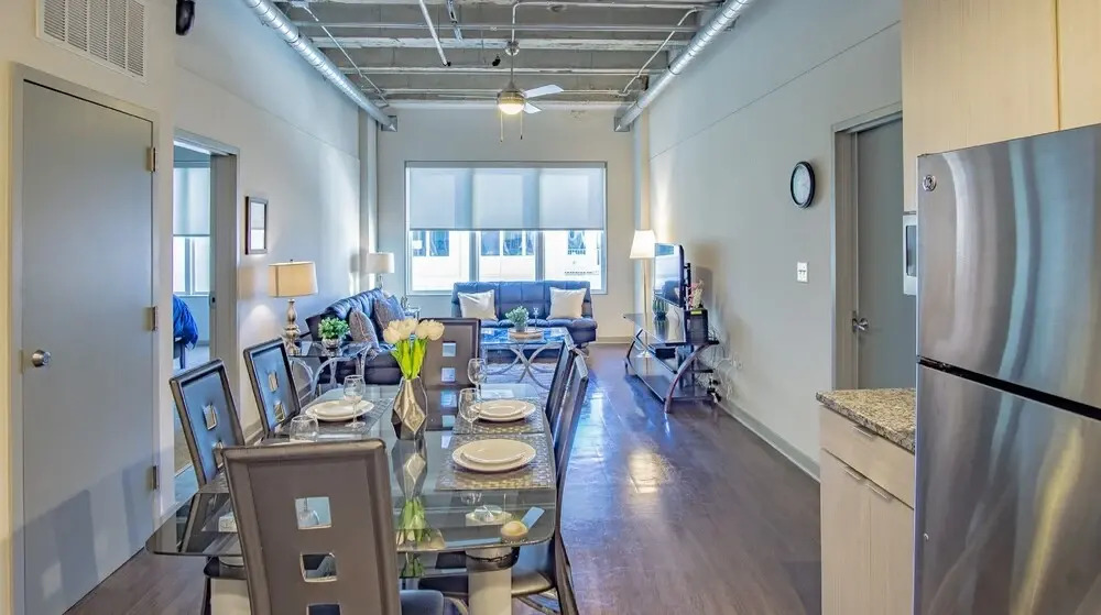 2br Fully Furnished Apartment In Midtown Atlanta 2 Bedroom Apts by RedAwning