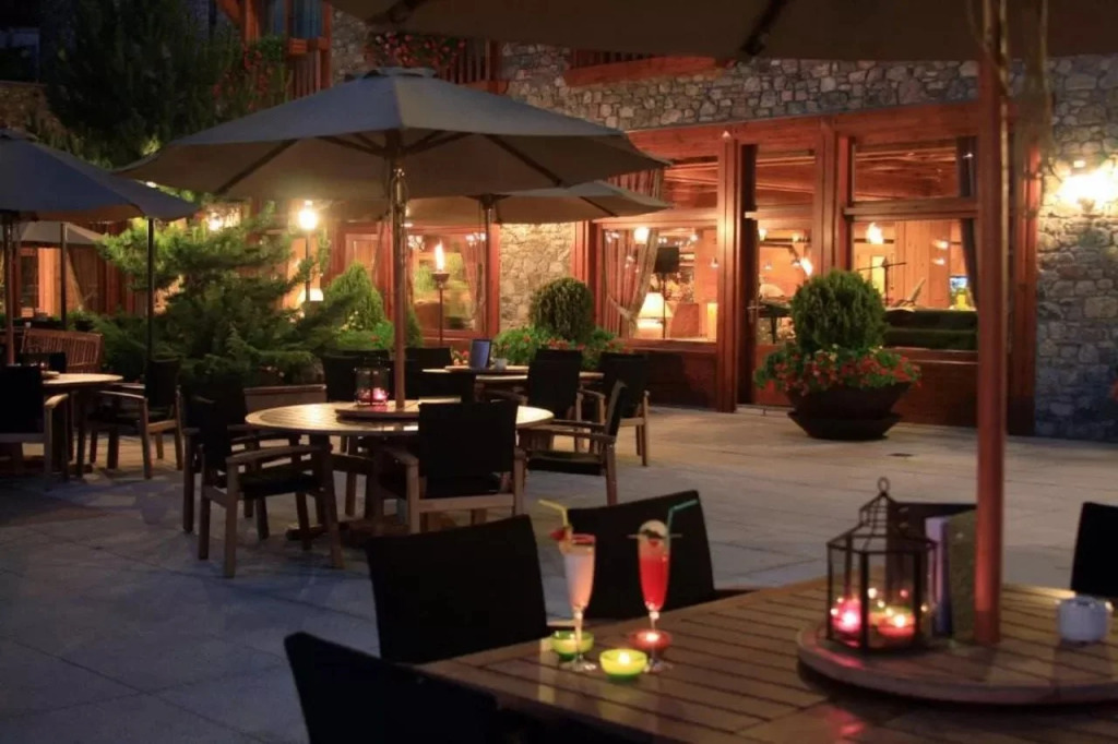 Sport Hotel Village