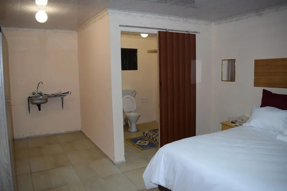 Lindo Guest house