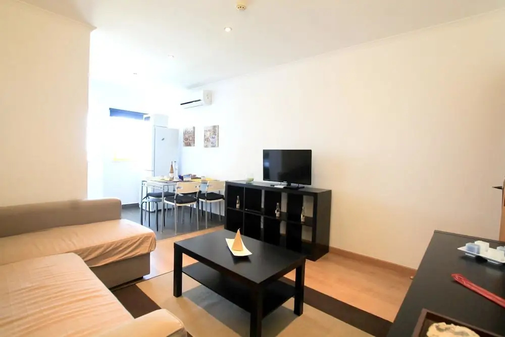 Apartment With one Bedroom in Portimão, With Wonderful City View, Pool