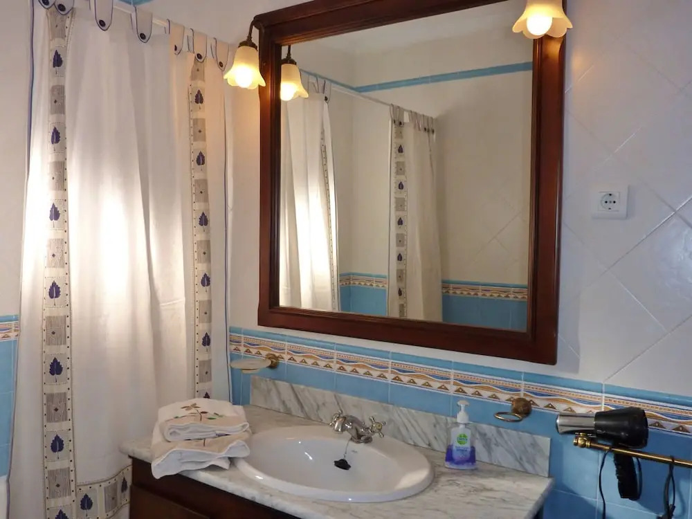 Pleasing Villa in Canillas de Aceituno Amidst the Forest