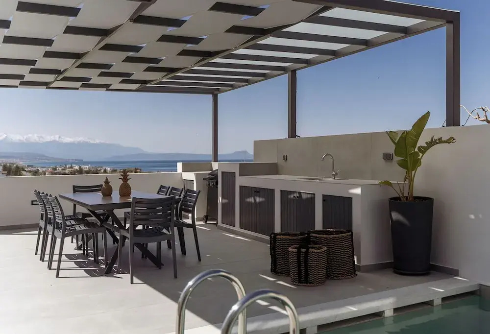 Villa Solaire - With 2 Private Pools & Sauna