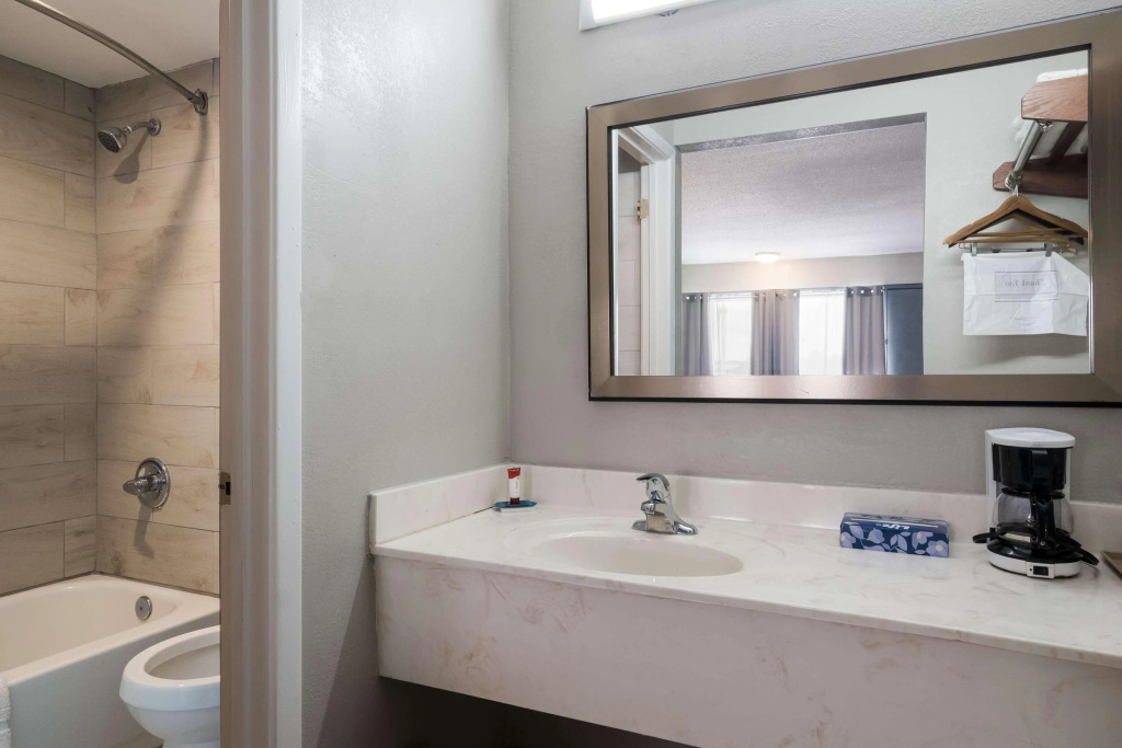Americas Best Value Inn Suites & Studios Blytheville by Sonesta