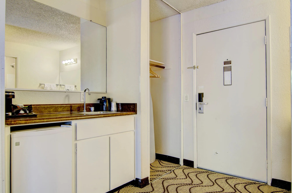 SureStay Plus Hotel by Best Western Sacramento North