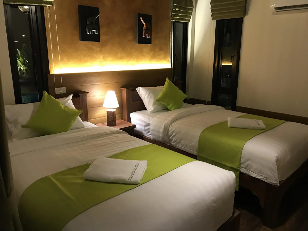 Lana Hotel