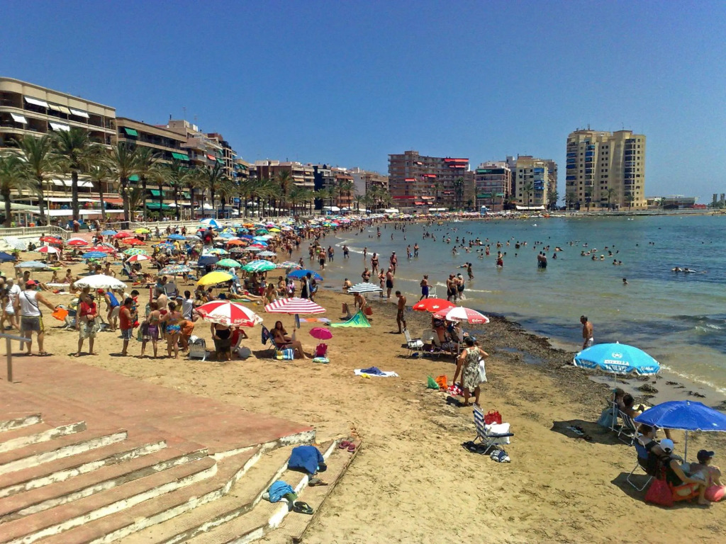 Homely Apartments Las Salinas