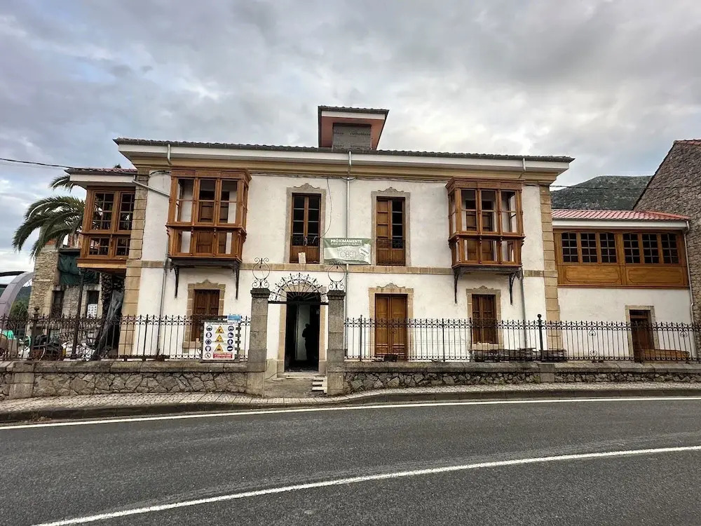 Loben Apartamentos