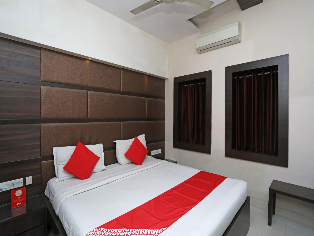Hotel O South Fern