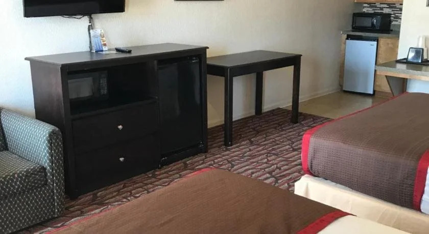 HIgh Five Inn Killeen-Forthood