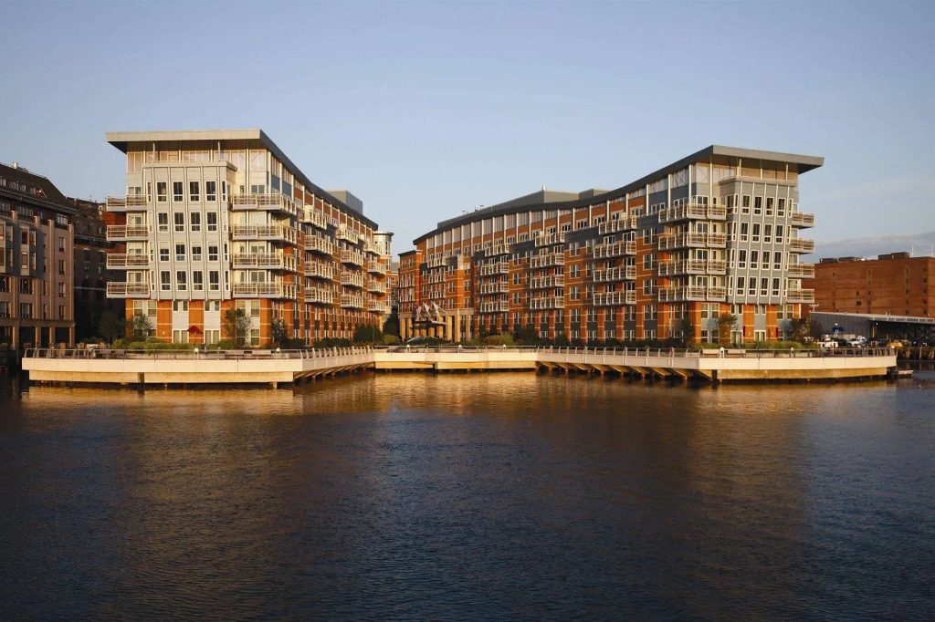 Battery Wharf Hotel, Boston Waterfront