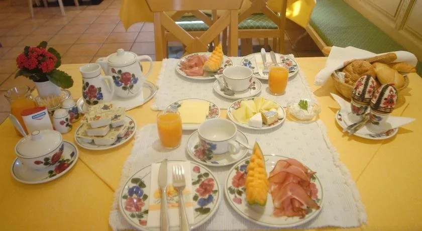 Gasthof Pension Rega