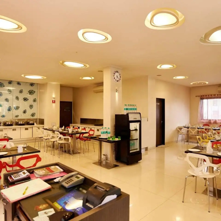 Hotel Sai Mahal