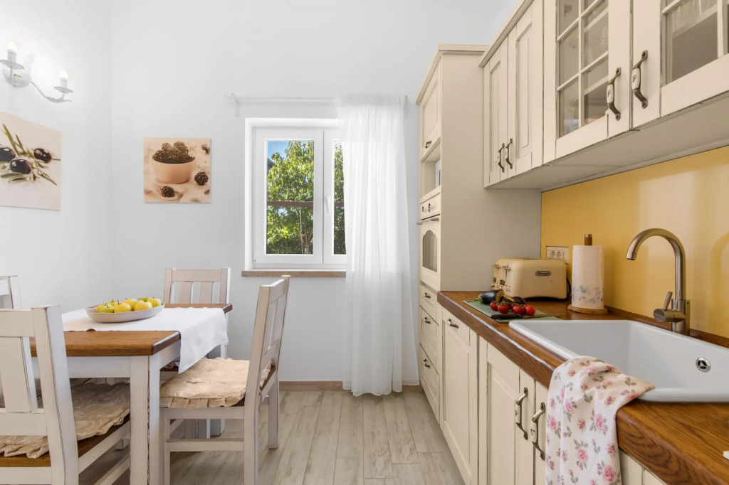 Villa Marko Kaštelir