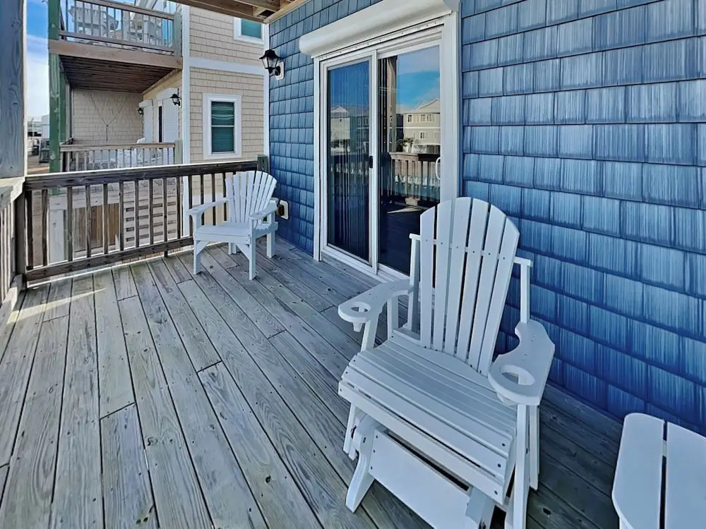 Queens Grant by Topsail Realty