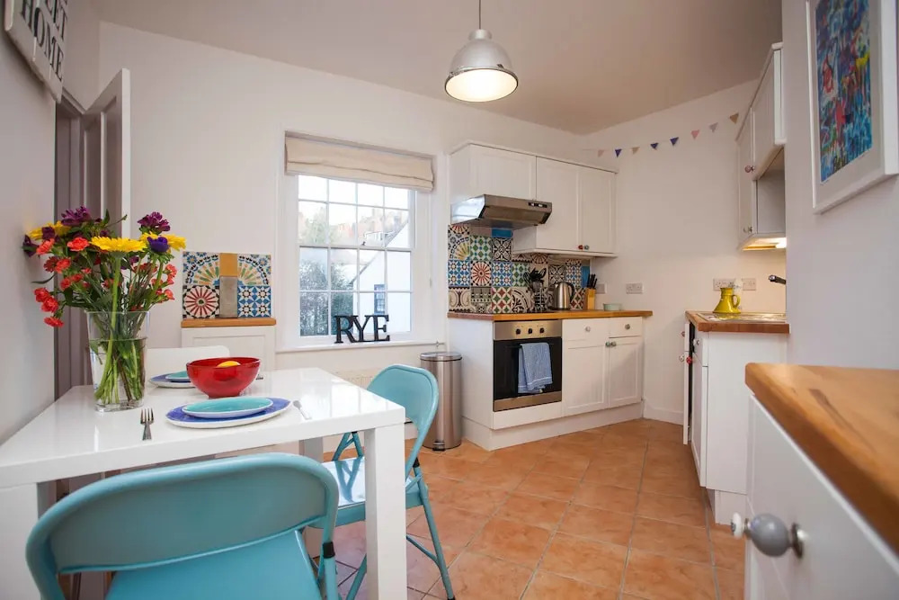 Super central flat in Rye