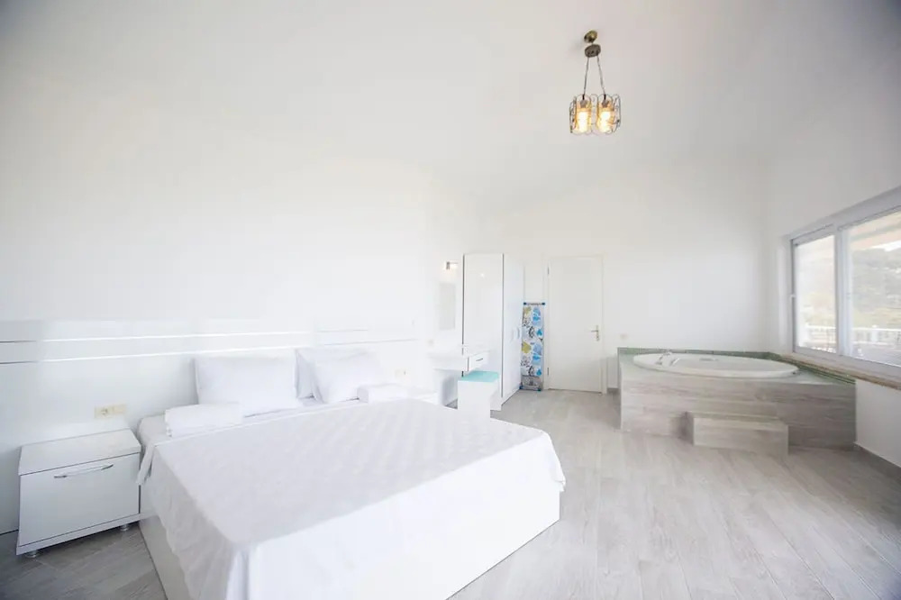 Villa Hira 4