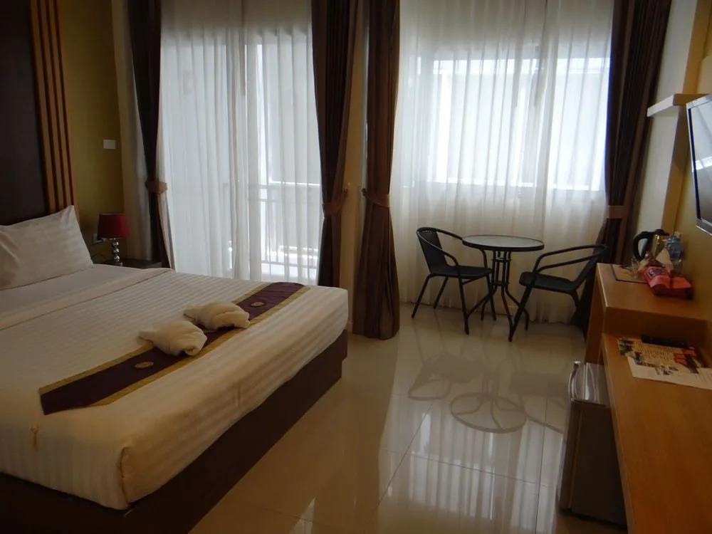 Patong Lily Place