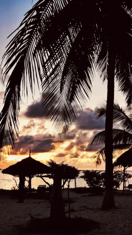 Sand Beach Boutique