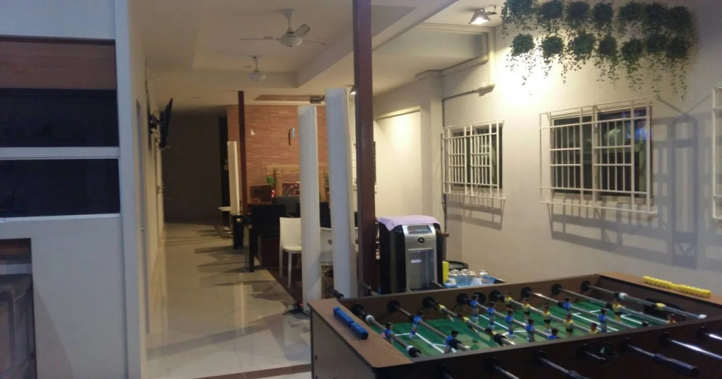 Kim Hostel 2 at  Morlang